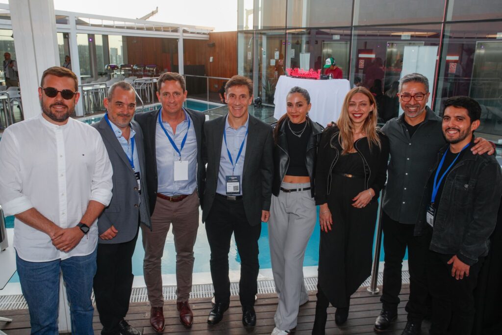 Equipo Valkimia en un evento